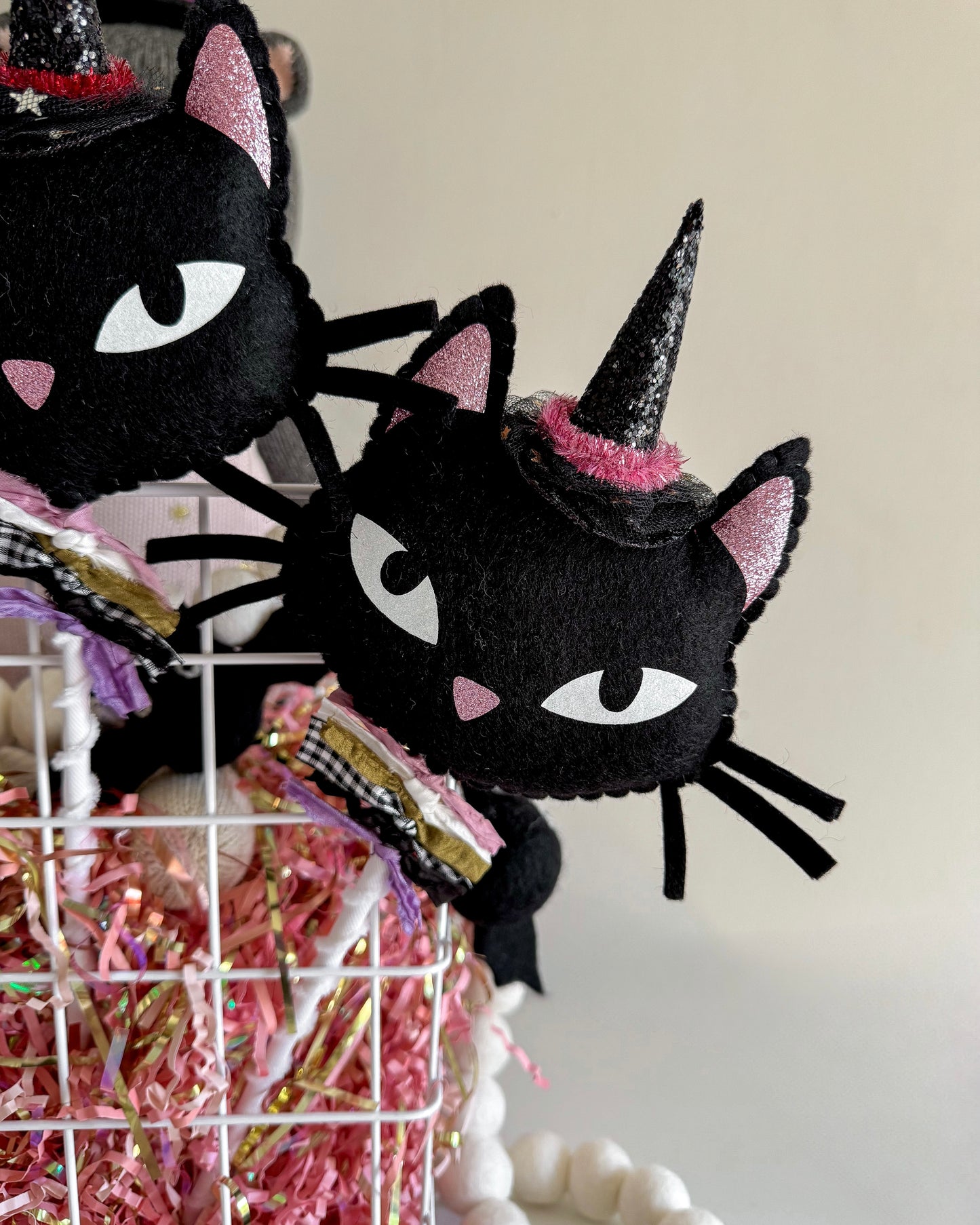 Hocus Pocus Cat Tag/Wand
