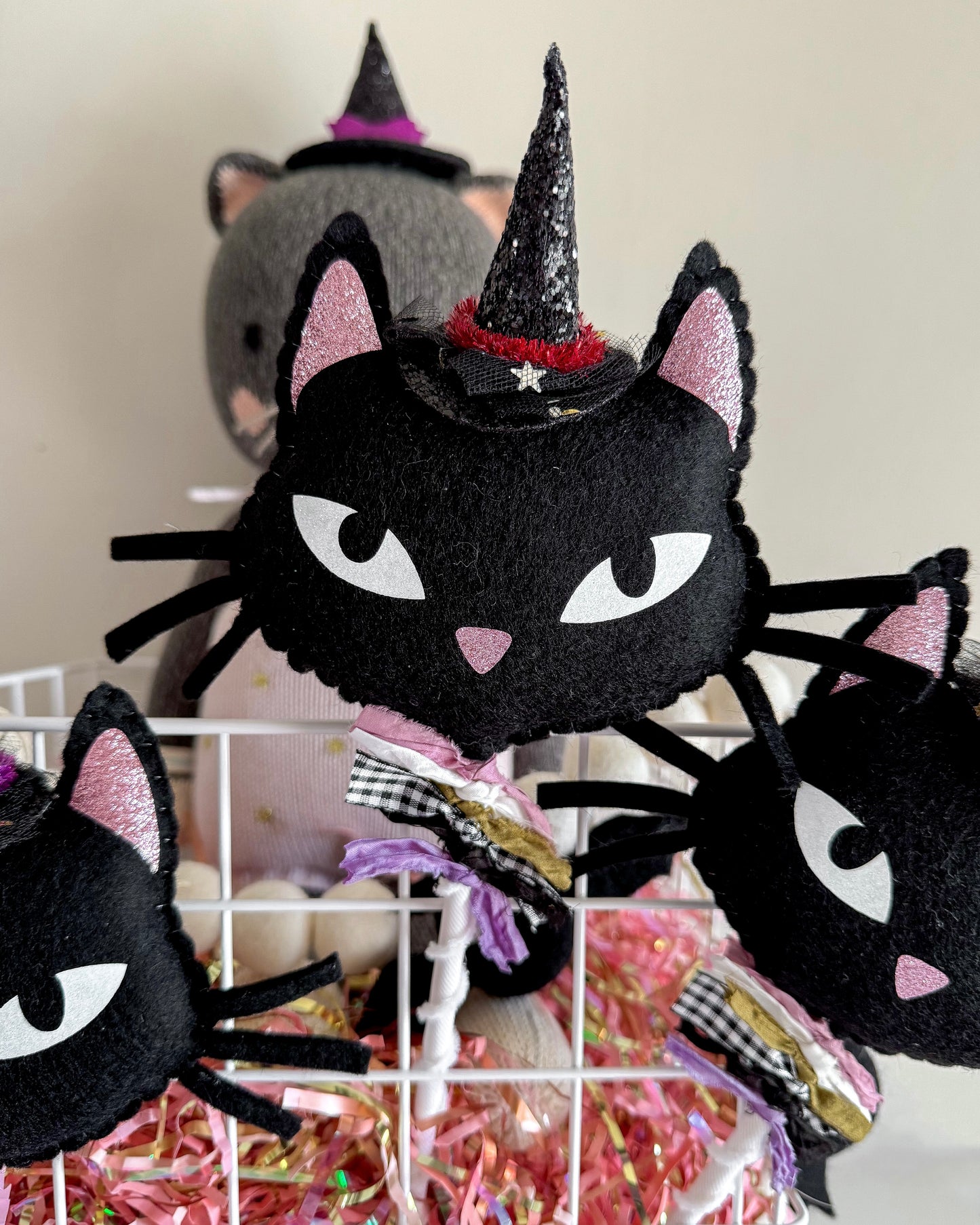 Hocus Pocus Cat Tag/Wand