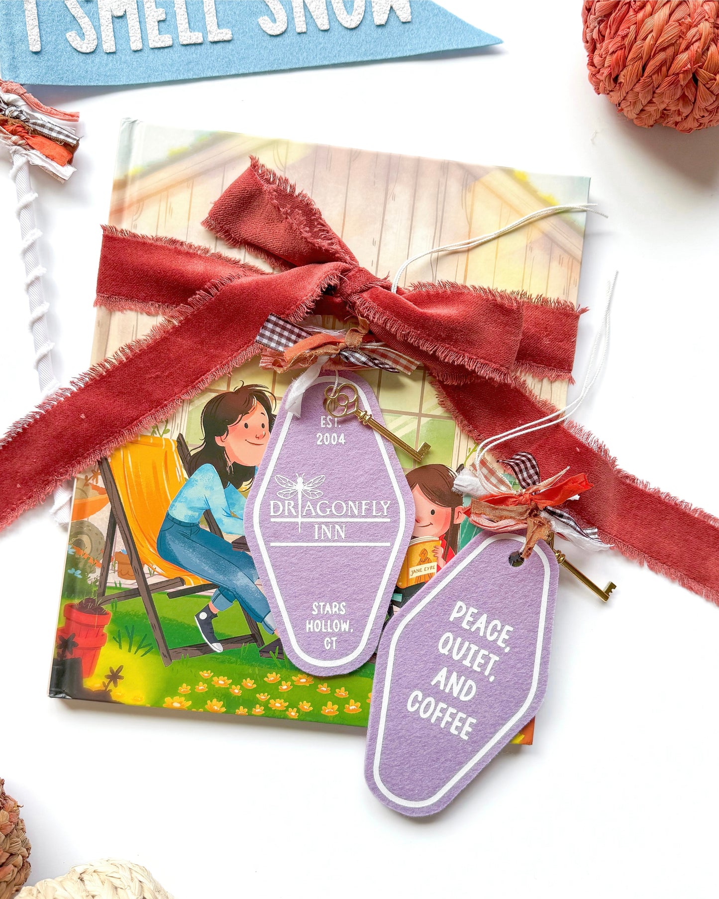Gilmore Girls Dragonfly Inn Keychain Tag