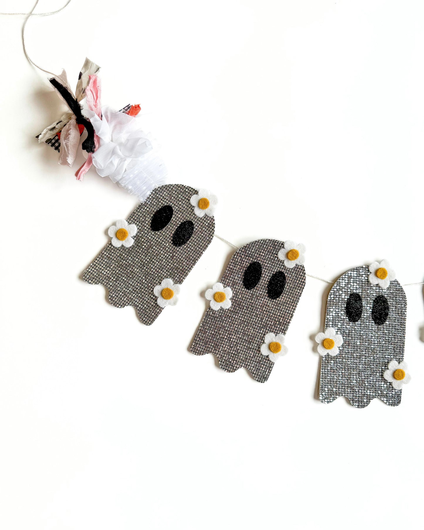 Disco Daisy Ghost Garland