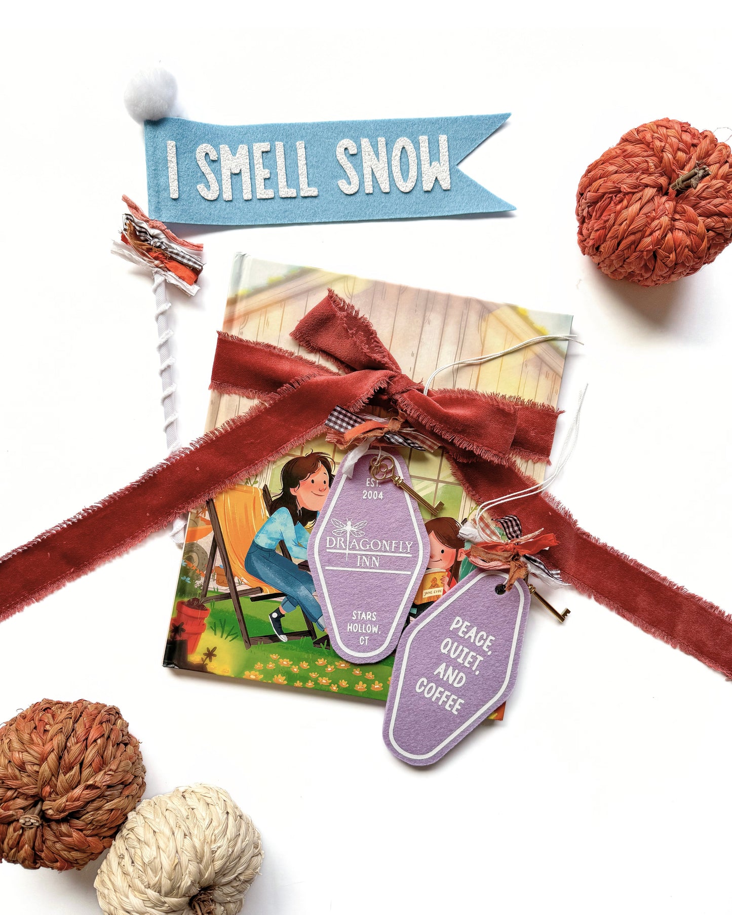 Gilmore Girls Dragonfly Inn Keychain Tag