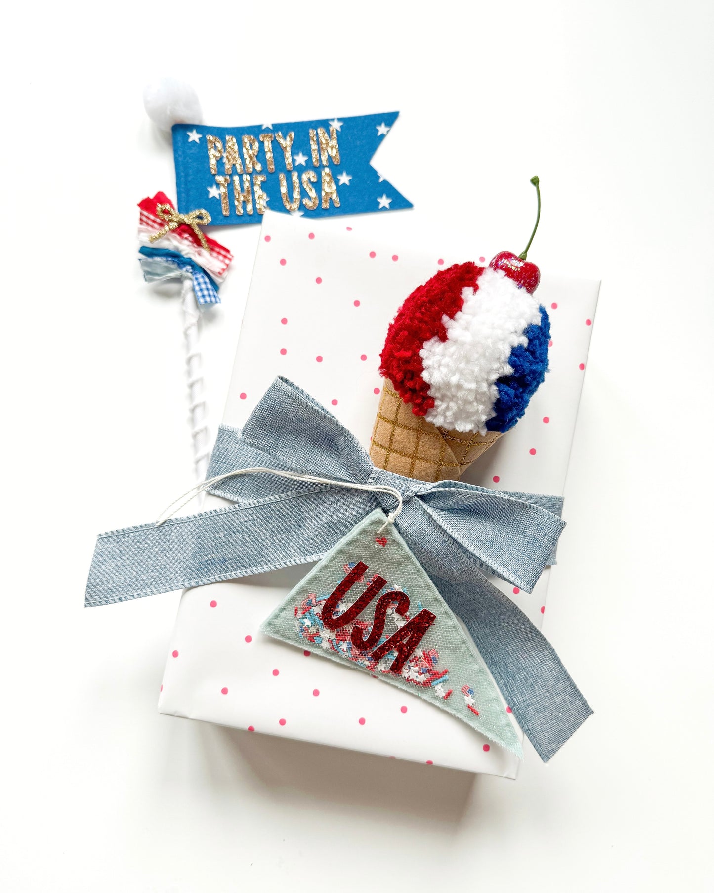 Confetti Pennant Gift Tag