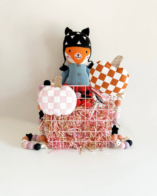 Pumpkin Checkered Tag/Wand