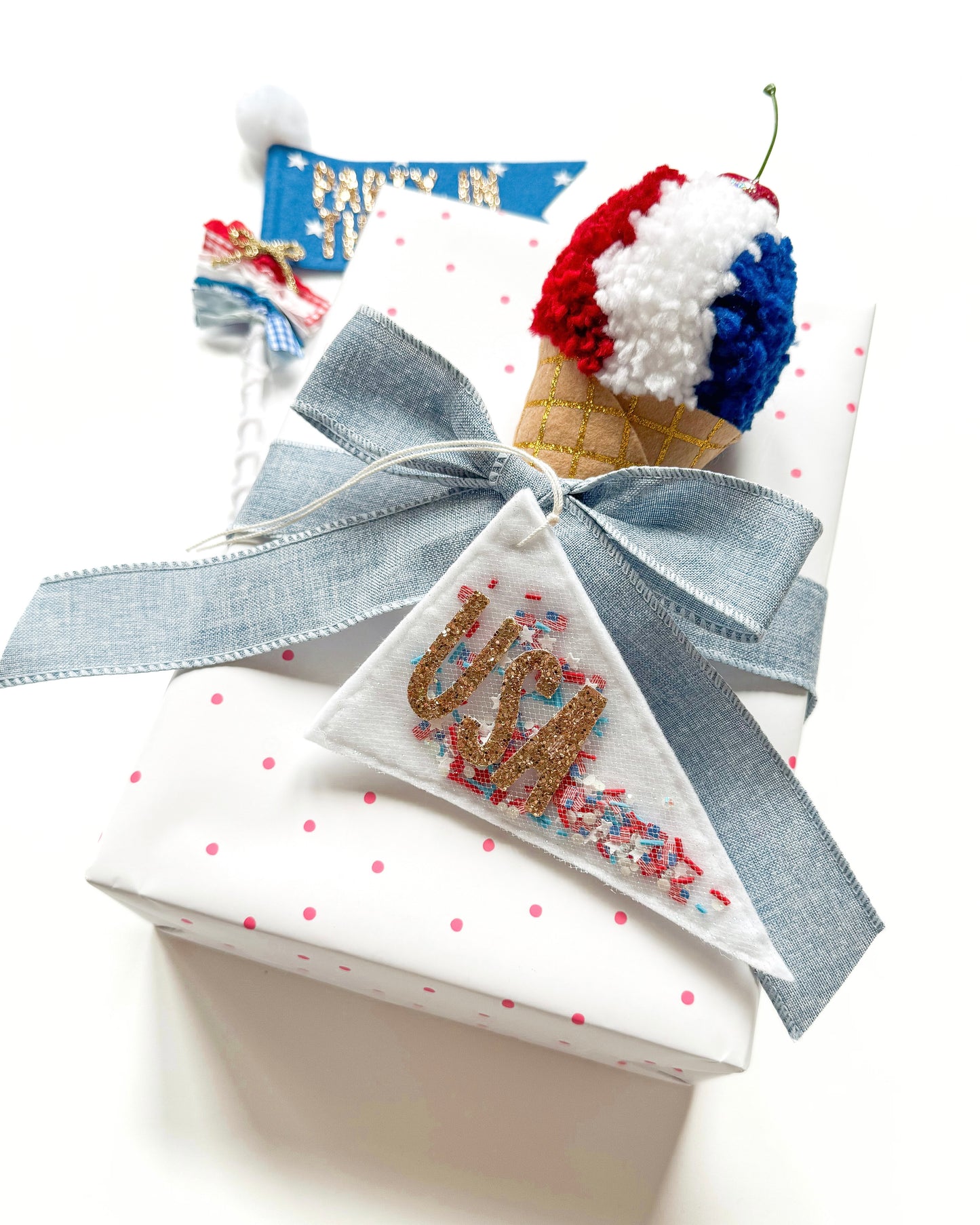 Confetti Pennant Gift Tag