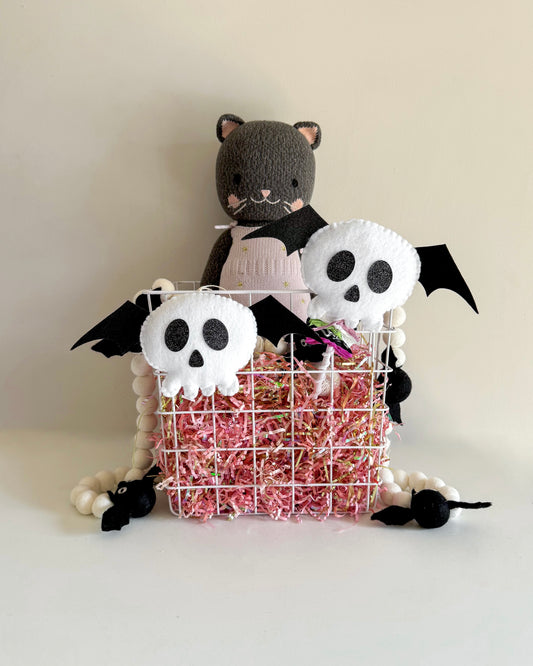 Beetlejuice Bat Skull Tag/Wand