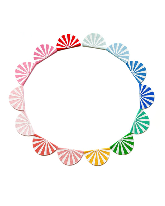 Striped Scallop Garland