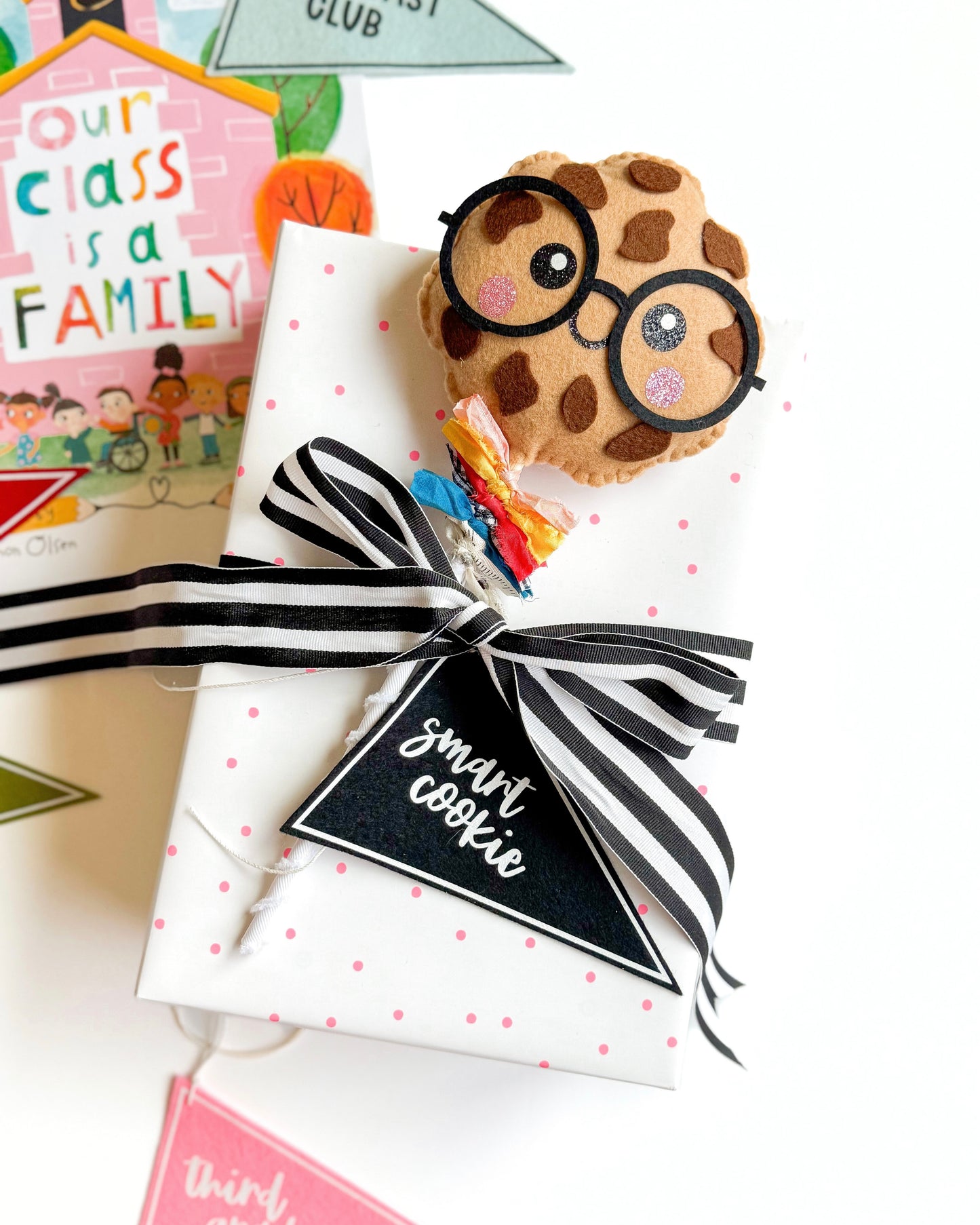 Custom Pennant Gift Tag