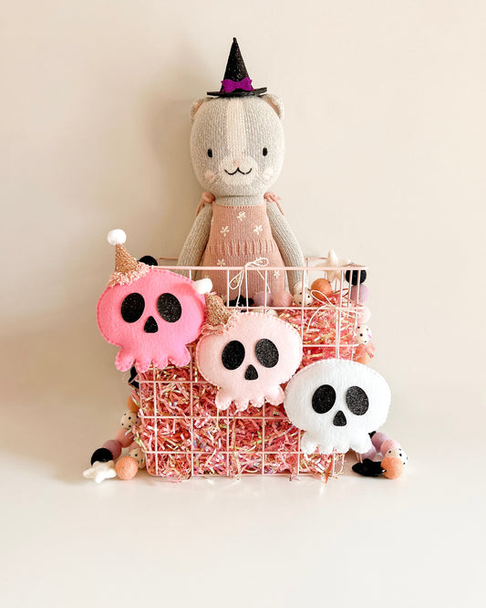 Skull Basket Tag